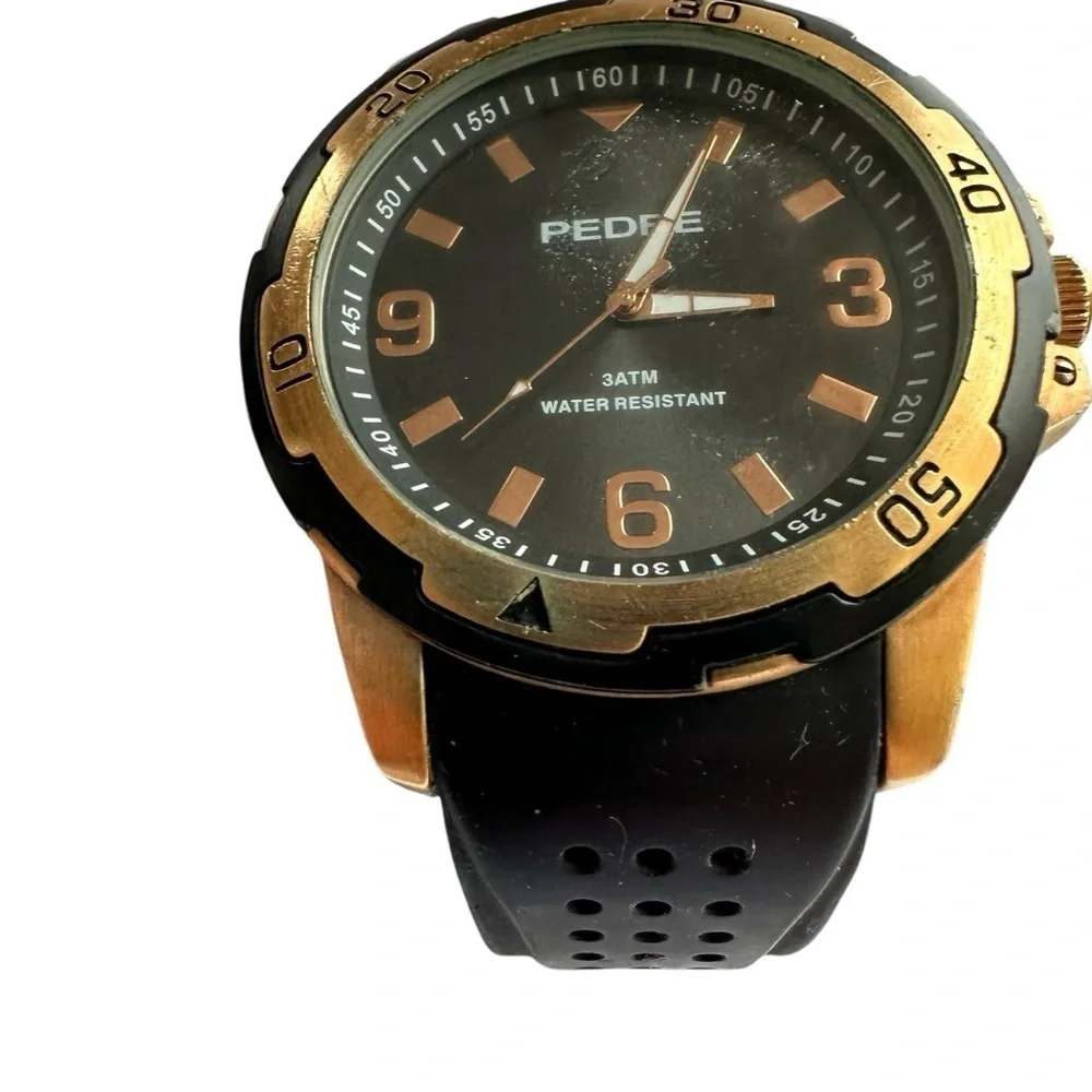 Pedre Men's Black and Gold Classic Large Face Watch